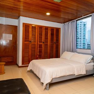Habitacion Doble Bano Privado Cerca Al Mar Y Bahia